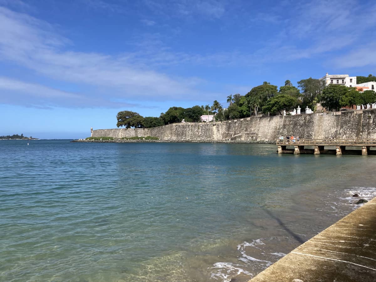 Paseo de la Princesa and city walls (San Juan, Puerto Rico)